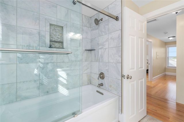36 Beachview Terrace, Middletown, RI 02842