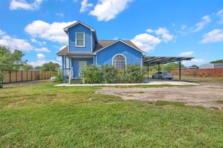 120 Rio Vista Ranch RD, Del Valle, TX 78617