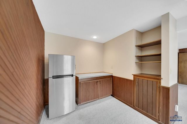 4204 FOOTHILL DR, Rapid City, SD 57702