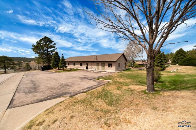 4204 FOOTHILL DR, Rapid City, SD 57702