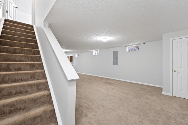 230 Meadowlark Lane, Monroe, OH 45050