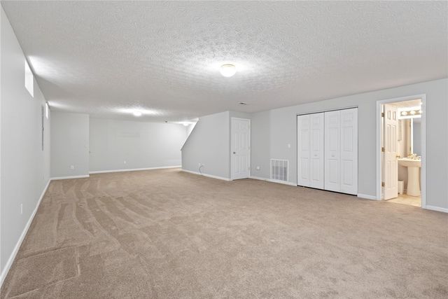 230 Meadowlark Lane, Monroe, OH 45050