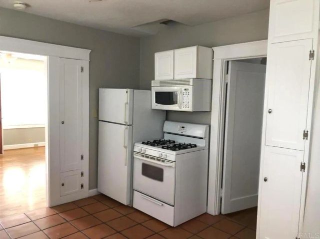 1944 32nd St, San Diego, CA 92102