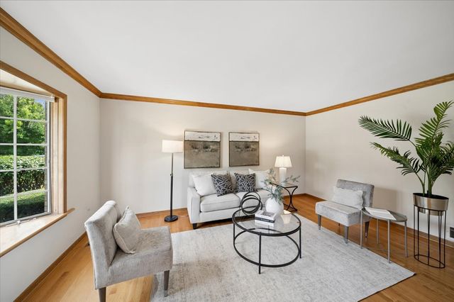 1853 Morgan Circle, Naperville, IL 60565