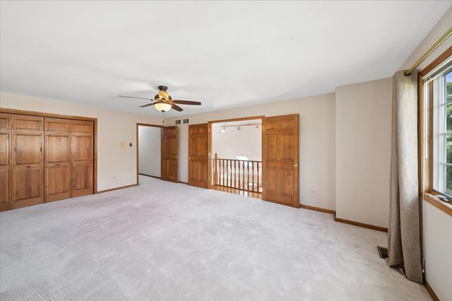 1853 Morgan Circle, Naperville, IL 60565
