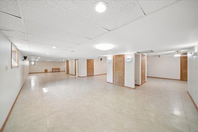1853 Morgan Circle, Naperville, IL 60565