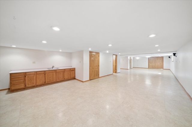 1853 Morgan Circle, Naperville, IL 60565