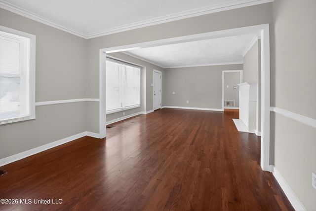253 E Northside Drive, Jackson, MS 39206