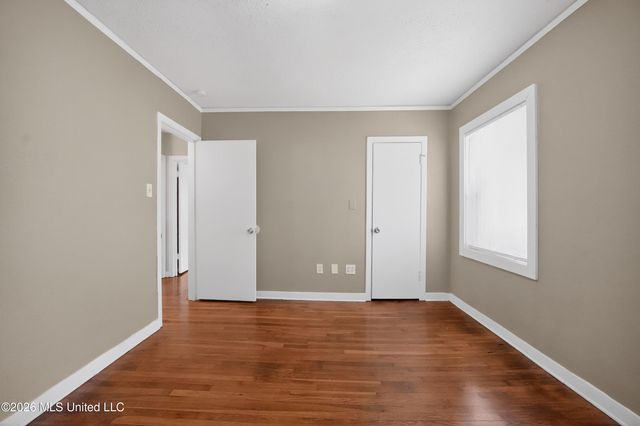 253 E Northside Drive, Jackson, MS 39206