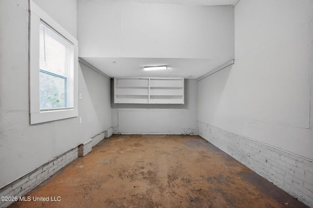 253 E Northside Drive, Jackson, MS 39206