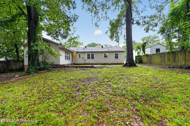 253 E Northside Drive, Jackson, MS 39206