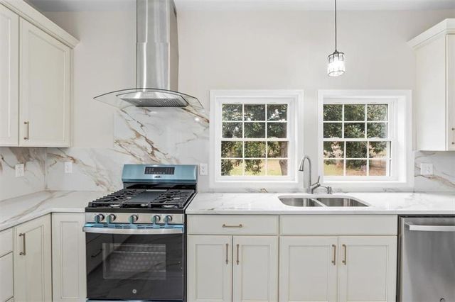 1804 Gordon NE Avenue, Rome, GA 30161