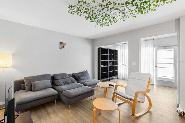 1221 DREW STREET B3, Clearwater, FL 33755