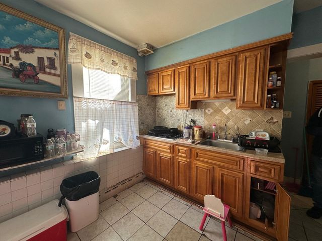 1014 GRAND AVE, North Bergen, NJ 07047