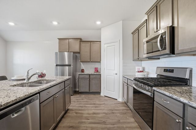 1106 Cowboy Lane, Princeton, TX 75407
