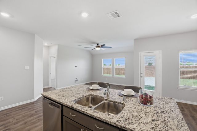 1106 Cowboy Lane, Princeton, TX 75407