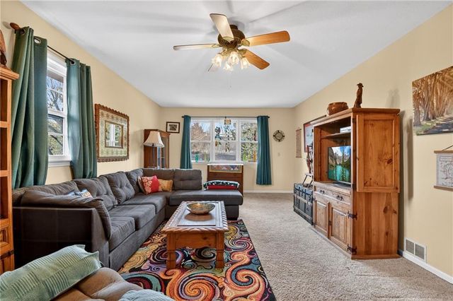 22420 Eisele Lane, Cleveland, MO 64734