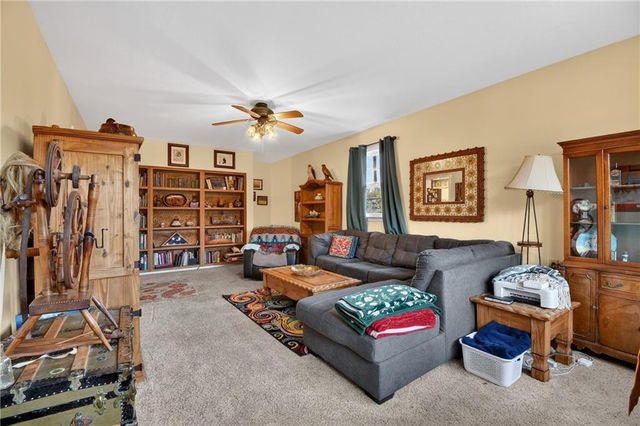 22420 Eisele Lane, Cleveland, MO 64734