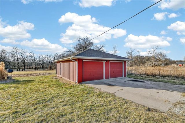 22420 Eisele Lane, Cleveland, MO 64734
