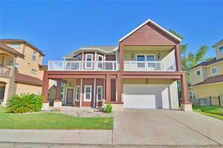 131 Starboard Drive, Dickinson, TX 77539