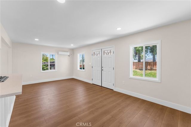 765 W County Line, Calimesa, CA 92320