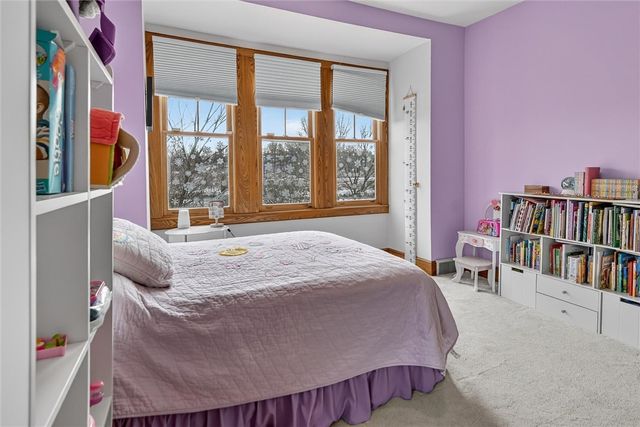 198 Dewey St, Edgewood, PA 15218