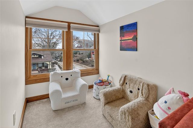 198 Dewey St, Edgewood, PA 15218