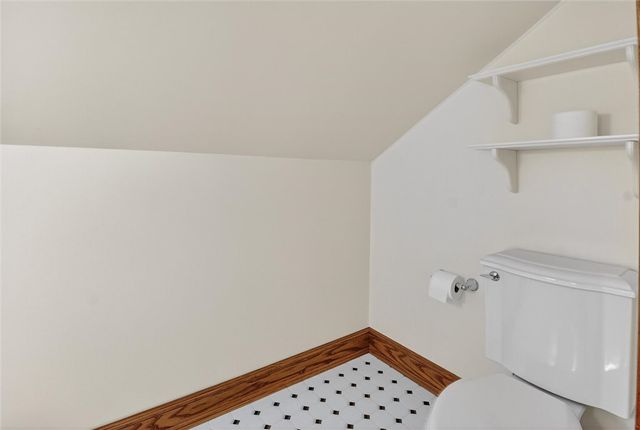 198 Dewey St, Edgewood, PA 15218