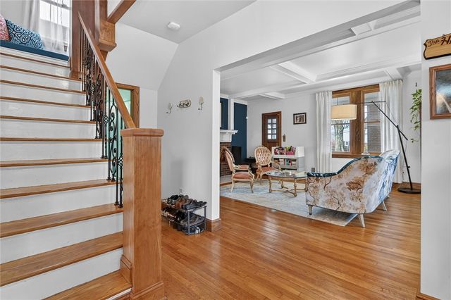 198 Dewey St, Edgewood, PA 15218