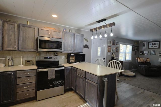 1629 Firewood Lane, Centralia, IL 62801