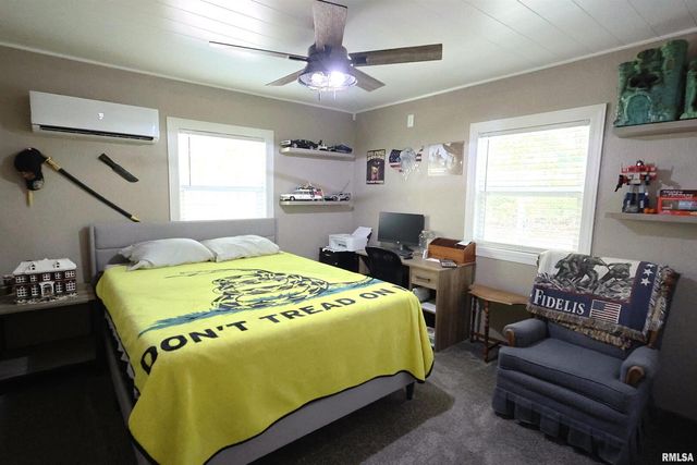 1629 Firewood Lane, Centralia, IL 62801