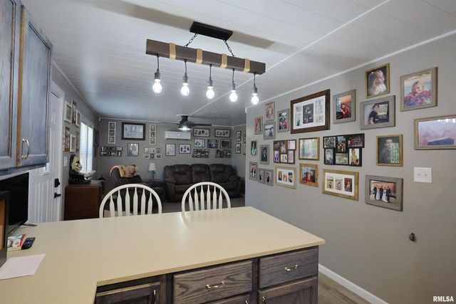 1629 Firewood Lane, Centralia, IL 62801