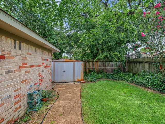 5335 Linda Lane, Katy, TX 77493