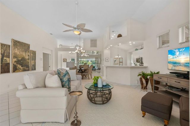 6427 BERKSHIRE PLACE, University Park, FL 34201