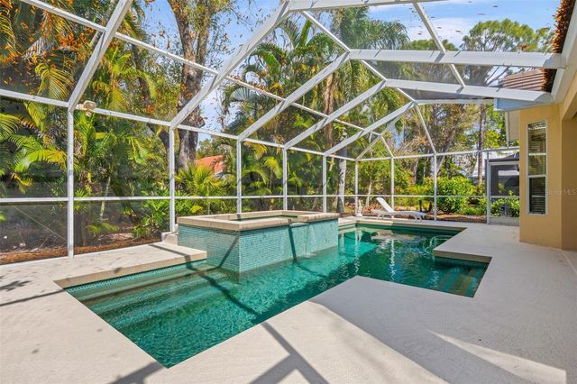 6427 BERKSHIRE PLACE, University Park, FL 34201