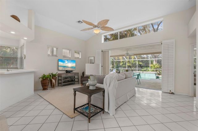 6427 BERKSHIRE PLACE, University Park, FL 34201