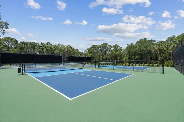 6427 BERKSHIRE PLACE, University Park, FL 34201