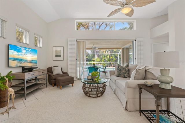 6427 BERKSHIRE PLACE, University Park, FL 34201