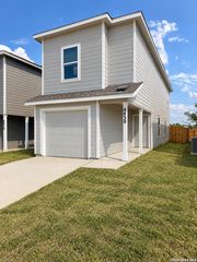 6430 DALI BND, San Antonio, TX 78263