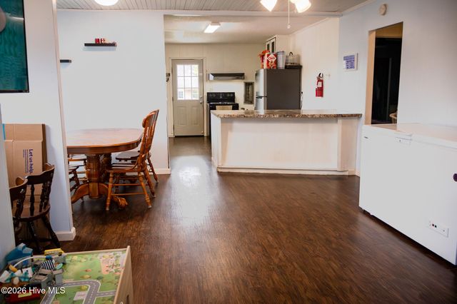 47 Hatchett Street, Murphy, NC 28906
