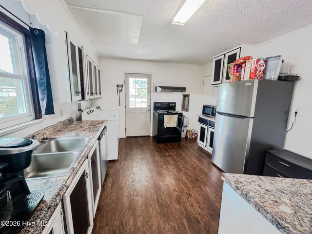 47 Hatchett Street, Murphy, NC 28906