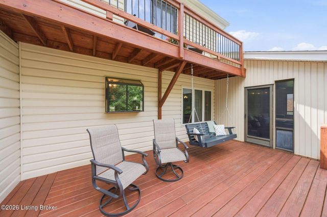 4811 Hickory Hollow Ln, Shepherdsville, KY 40165