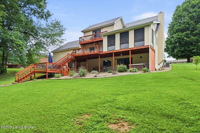 4811 Hickory Hollow Ln, Shepherdsville, KY 40165