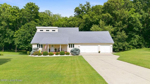 4811 Hickory Hollow Ln, Shepherdsville, KY 40165