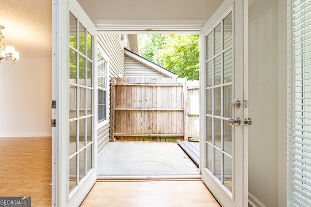 7750 Roswell Road 10F, Atlanta, GA 30350