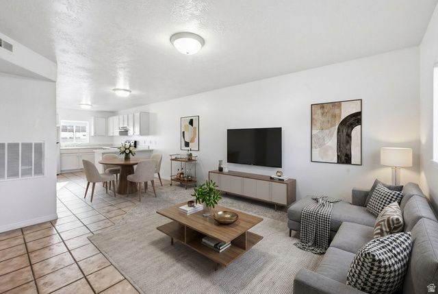 1225 W 160 N, Orem, UT 84057