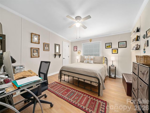 201 Franklin Village Road, Spruce Pine, NC 28777