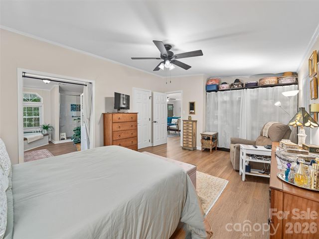 201 Franklin Village Road, Spruce Pine, NC 28777