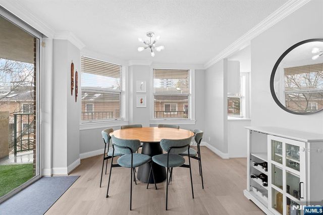 100 Grand Cove Way 3A, Edgewater, NJ 07020