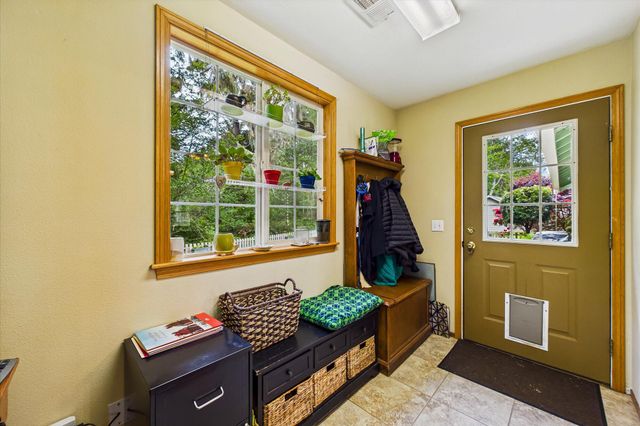 1503 Hidden Fox Lane, Mckinleyville, CA 95519